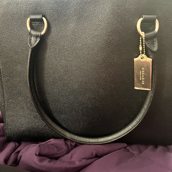 Coach black leather with gold trim tote/shoulder bag - Picture 5 of 5
